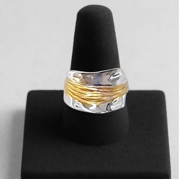 18K Gold Threaded Silver Ring - Picture 2 of 3